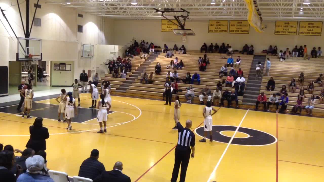Manning High School vs. Marlboro County Makeba Harvin highlights