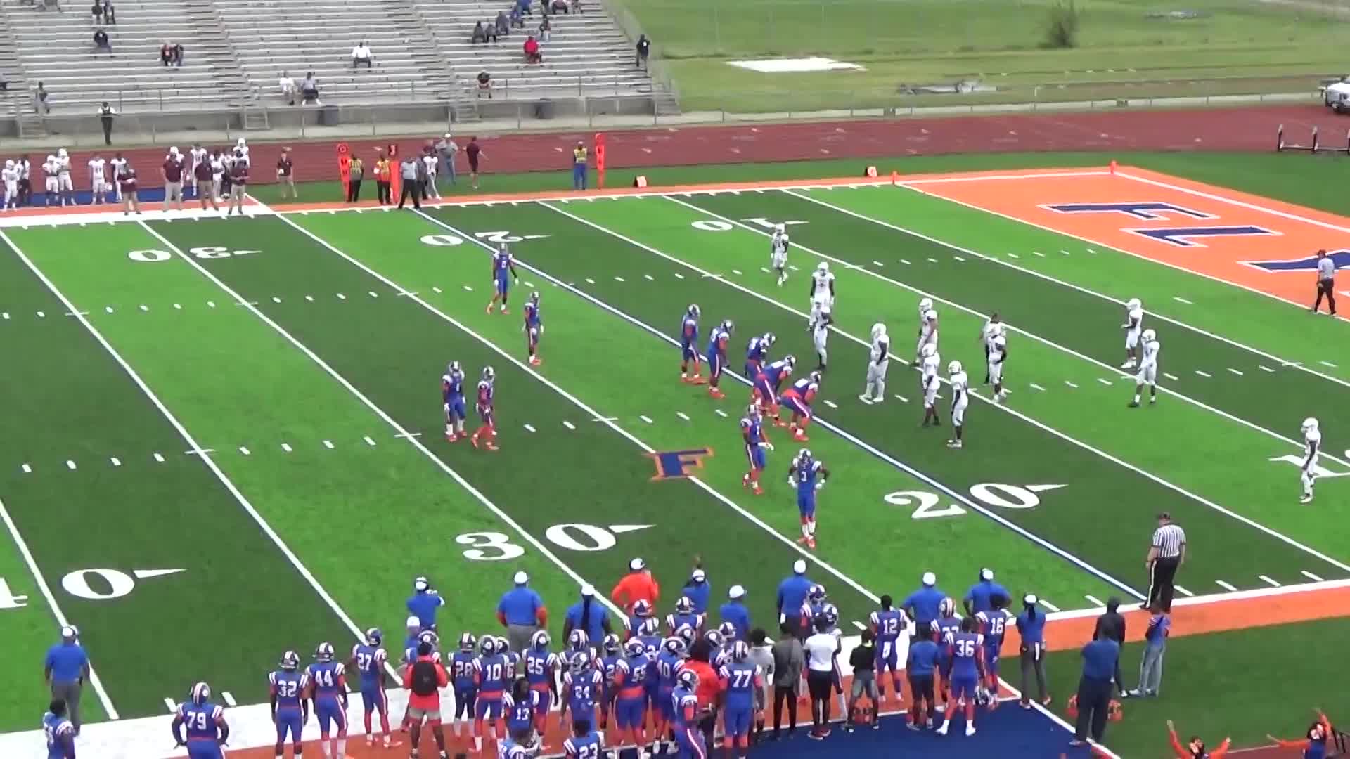 Top Ranked East St Louis Hosts No 16 Edwardsville To Headline